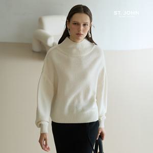 센존블루라벨 25FW 캐시미어 메탈 엠블럼 하이넥 풀오버