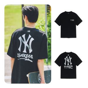 MLB 베이직 스트릿 로고 오버핏 반팔 티셔츠 뉴욕양키스 (3ATSB5153-50BKS)
