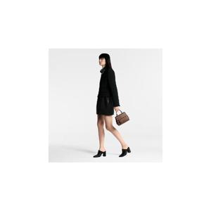 Louisvuitton 베를린 뮬 1AGXOI