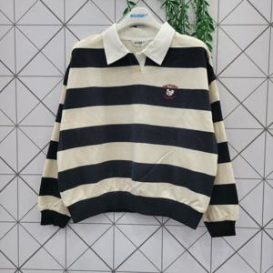 [에꼴리에]오픈 카라 스트라이프 티 24C5453_GN
