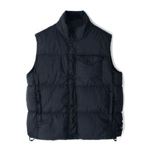 [국내배송] 24FW 스톤아일랜드 패딩 조끼 크링클랩스 8115G0223 V0020