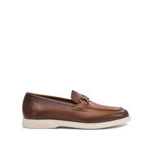 살바토레 페라가모 로퍼 0778817 Brown