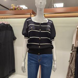 수스 HC04 쉬폰 소매  스퀘어넥 니트 S252NSW453