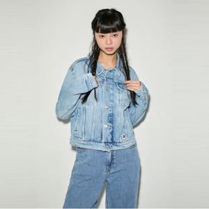 [공식][타미진스] (T32E0NJC11TWT11AB) 이지 슬림 데님 재킷