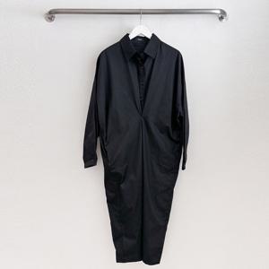 샵앤) 여성 셔츠 다트 주름 롱 원피스 ARA-WDR-3859-블랙