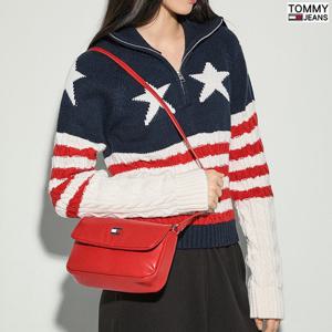 [타미진]여성 TOMMY 메탈 플래그 플랩 크로스백 T32F0ABG21TWT1-B