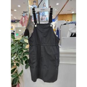 에꼴리에 세이브존06 카고 포켓 멜빵스커트 25B5851