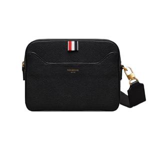 [톰브라운] 소프트 페블 그레인 4바 카메라백 스몰/블랙/UAG188A L0090 001