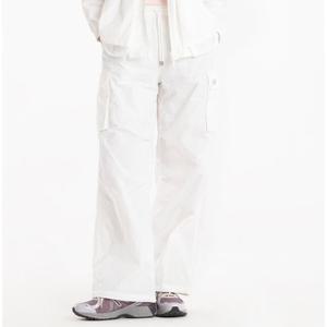 뉴발란스 W 경량 우븐 와이드 카고팬츠 B1 NBNTF2W422 10 19 51 91