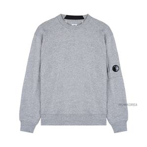 [CP컴퍼니] FW25 남성 다이애그널 렌즈 맨투맨 RCCMSS713A 005086W M94