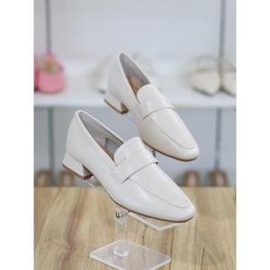바이로쏘 세이브존06 슬림 토 베이직 로우 청키힐 3cm 로퍼 (BY)23S10892AG3