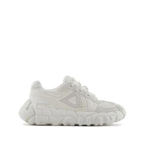 25 FW 아르마니 익스체인지 엠보스드 로고 스니커즈 XUX269XV960 TP438596072