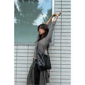 [쿠론 25FW] [론칭가 298,000원] 포제르 태슬(Faugeres Tassel) 숄더 33_RCBSX25645BKX