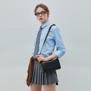 몽삭 루브 스퀘어백 블랙 AP12-2495-BK