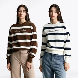 [공식][타미힐피거] 스크립트 스웨트셔츠 2종 택1 (T22F6TTO042WT1)