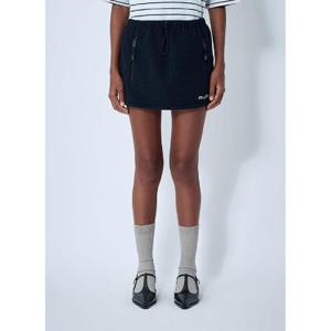 25 FW 미우미우 여성 로고 모티프 미니스커트  miu0262102blu
