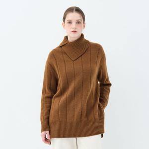 [유닛]캐시미어 블렌드 미들길이 터틀넥 미모사 풀오버 (UFKKTN443N-BROWN)