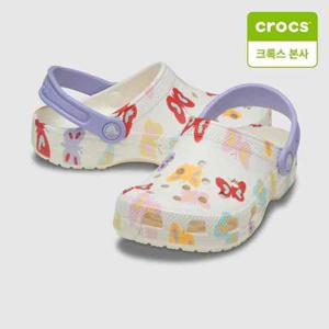 [크록스] 클래식 버터플라이 그래픽 클로그 키즈 211255-0WV