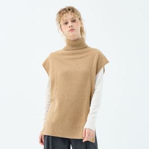 [유닛]캐시미어 블렌드 터틀넥 크레스 베스트 (UFKKVE461N-L/BROWN)