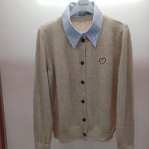 Latium HC06 크롭 가을 느낌 셔츠 카라배색 앞오픈 하트니트티형 가디건 T2533cd05B