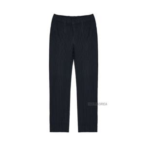 [옴므 플리세] FW25 남성 베이직 플리츠 팬츠 HP58JF550 15