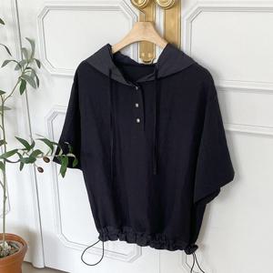 샵앤) 로로 5부 여성 반팔 후드 블라우스 JR-WBL-3270-블랙