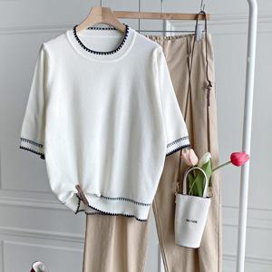 샵앤) 여성 배색 라운드넥 심플 데일리 반팔 니트 티셔츠 DGB-WKN-4313-아이보리