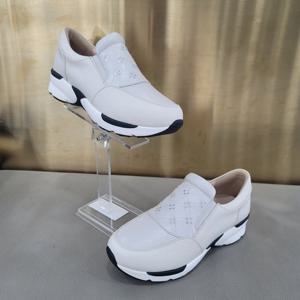 [무크]무크  여성스니커즈   422304 AQ  정장, 캐쥬얼 굽4cm  발