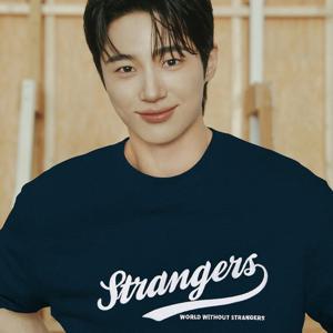 [지오다노] 프린트 맨투맨 남자 기본핏 프렌치 테리 맨투맨 551102