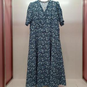 Latium HC06 브이넥 앞오픈 모디 잔플라워 A라인 플레어 반팔롱원피스 T2523op12B