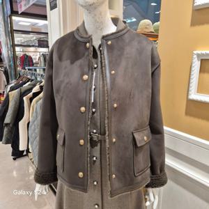 [BCBG] 비씨비지 겨울25 로스트 포우 무스탕 자켓 B5D9F822
