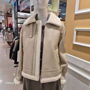 [BCBG] 비씨비지 겨울25 포우 무스탕 B5D9F975