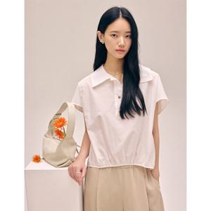 [나이스클랍] N253MWB617 하프 슬리브 블라우스 블랙 화이트