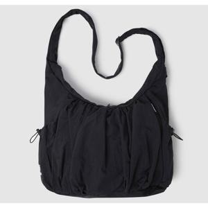 엄브로 공용 글로시 경량 2WAY 셔링백 B1 UQ322CBG91 BLK0 ECR0