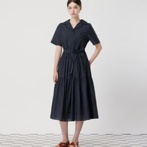 [씨씨콜렉트] 오픈 카라 셔링 플레어 원피스