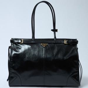 25 FW 프라다 Extra Large Bonnie 레더 엑스트라 라지 보니 숄더백 1BA439 2CYR F