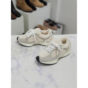 한슈 세이브존09 뽀글이 콤비 퍼안감 통굽 키높이 스니커즈 3.5cm(앞 2.5cm/ 속굽 1.2cm) HS82110sh