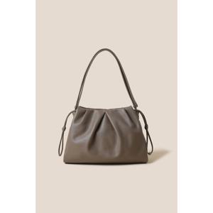 [쿠론] [론칭가 428,000원] 비아(Via) 숄더 37 (Taupe)_RCBSX24663TPX