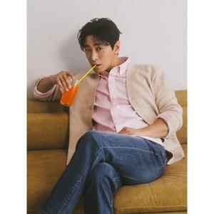 [25FW 신상] [빈폴멘] [Essential] 남녀공용 옥스퍼드 솔리드 셔츠 - 라이트 핑크 (BC5764E05Y)
