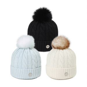 [다이나핏 공식](택가79,000원) 여성 FUR 방울 비니_YWW23C24