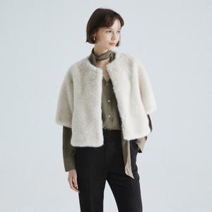 (더아이잗) 하프 슬리브 크롭 퍼 재킷 IRAA3FS211