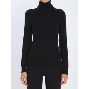 몽클레어 터틀넥 K20989F00003 BLACK