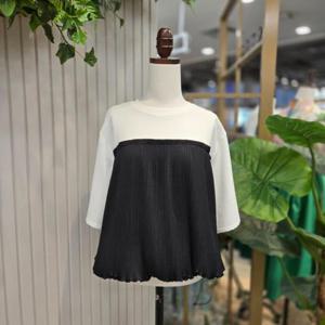 스테파니 HC05 스트링배색플리츠티셔츠 A25TS5232H4