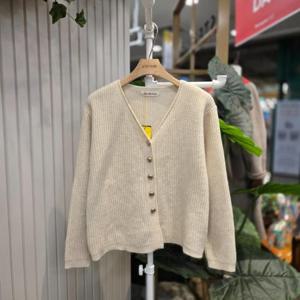 스테파니 HC05 금단추골지가디건GD N24NW4438HK
