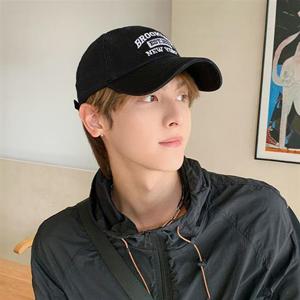 데일리 남자모자 외출용 깔끔한 데일리 레터링 자수 볼캡