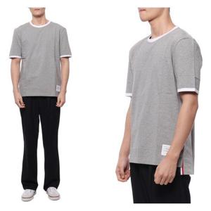 [톰브라운]23FW 남성 링거 반팔티셔츠 (MJS083A 00042 055 23F)