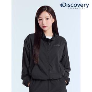 디스커버리 (DWWJ92053_BKS) 프레시벤트 여성 에센셜 크롭 바람막이 DXNW