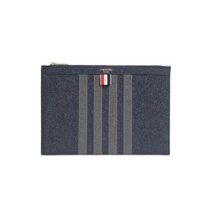 톰브라운 페블 그레인 레더 사선 스몰 도큐먼트 홀더 네이비 MAC114B-00198-415