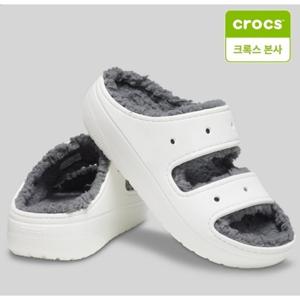[크록스][VIP전용] 클래식 코지 샌들 207446-100