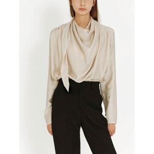 [헤레이스]피아 블라우스_YMSH25FW085